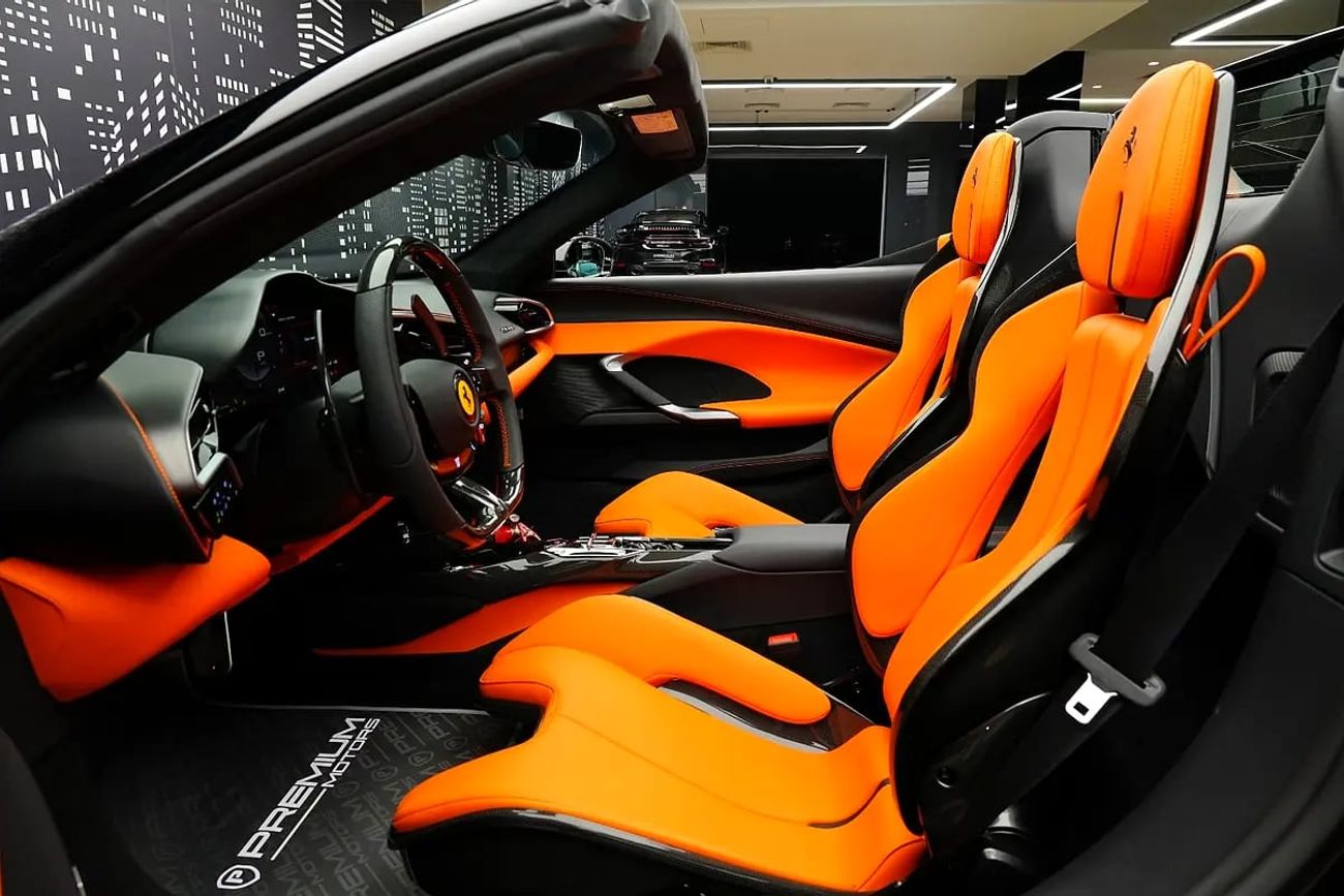 فيراري 296 GTS