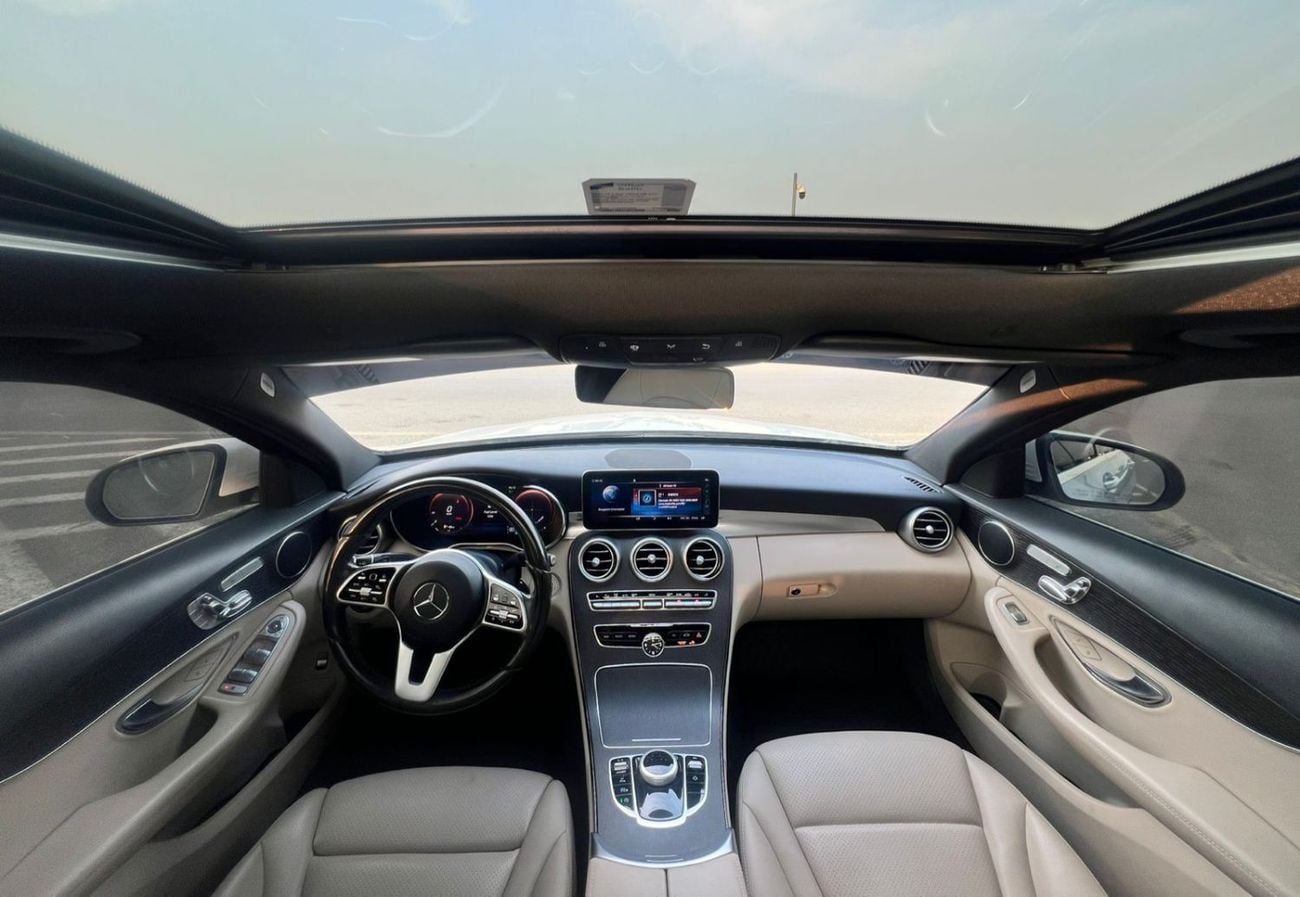 مرسيدس بنز C 300 STD (NON GCC)
