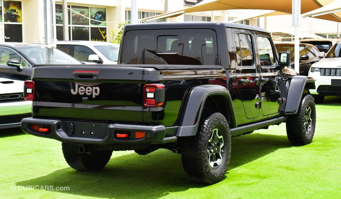 Used Jeep Gladiator 2021 for sale in Dubai 513514