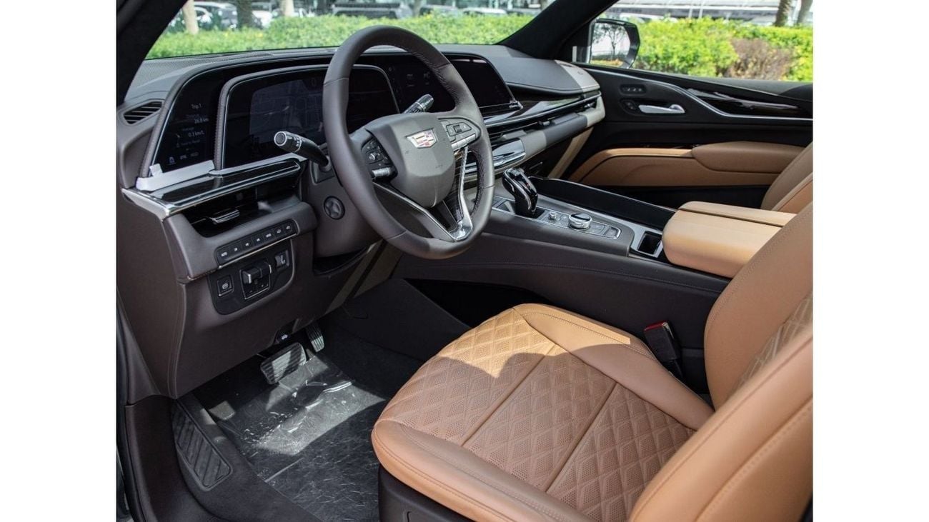 Cadillac Escalade Sport 4WD + TV BLACK EDITION/GCC/3 years warranty. For Local Registration +10%