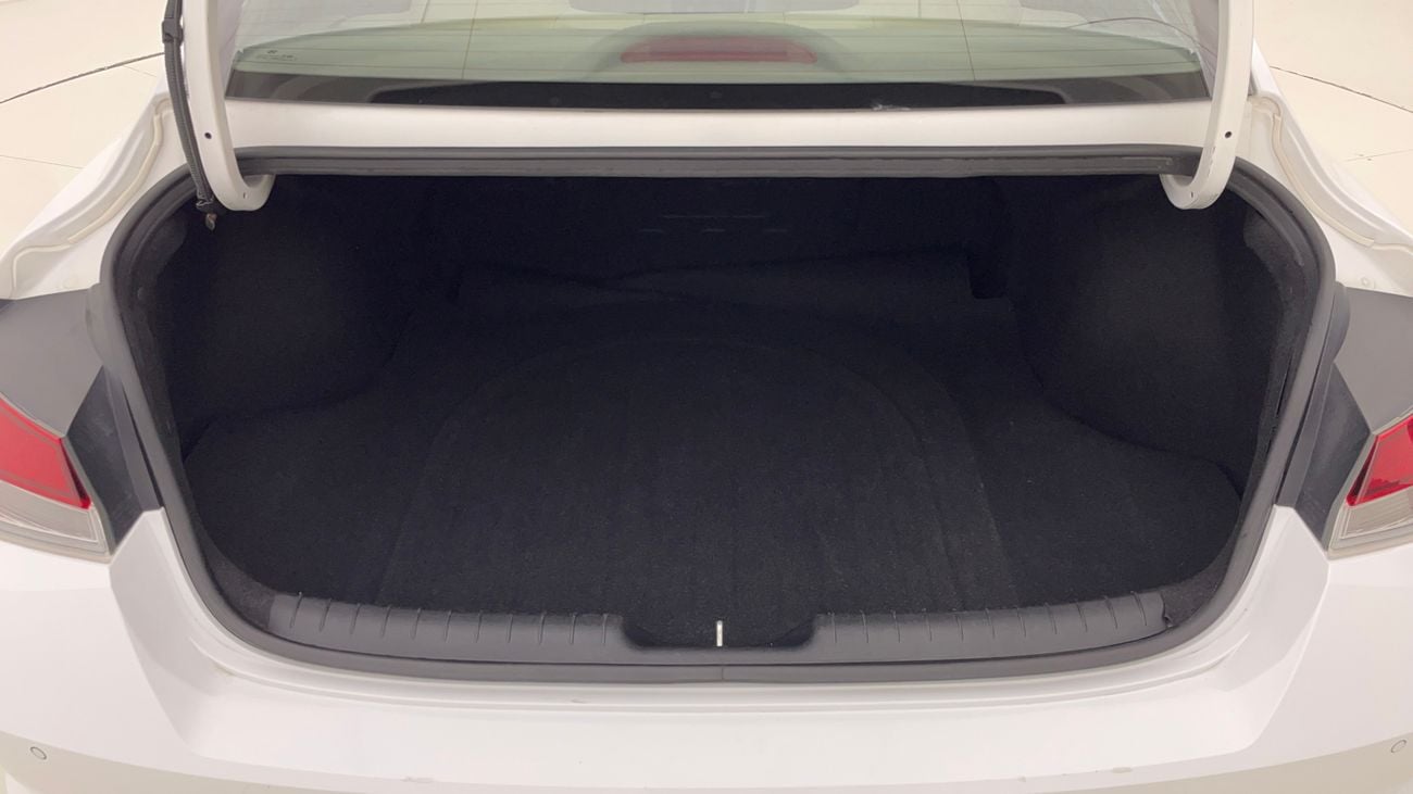 Hyundai Elantra SMART 1.6 | Zero Down Payment | Home Test Drive