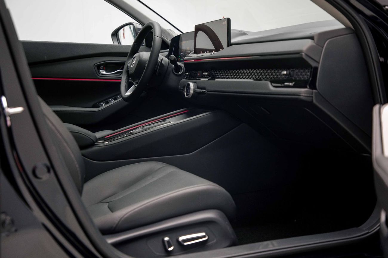 هوندا أكورد Premium 2.0L - Starry Blue Inside Black | Export Only