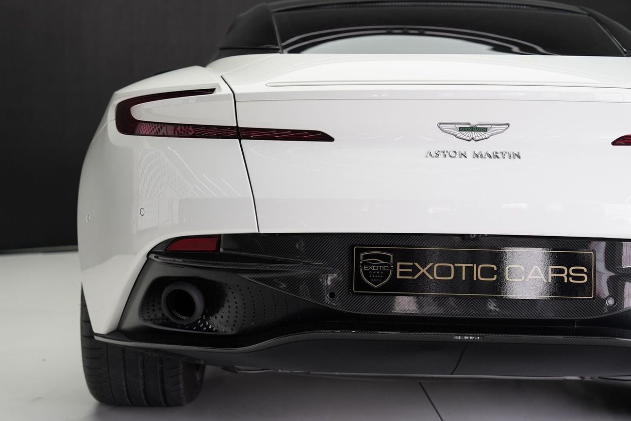 Aston Martin DB11 VOLANTE Std 4.0L