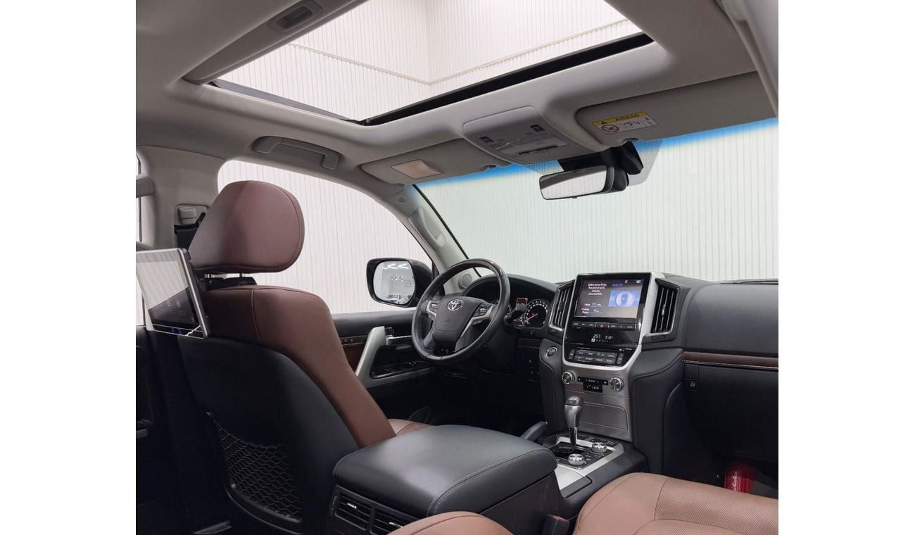 Toyota Land Cruiser VX.R Grand Touring S 5.7L 2021 Toyota Land Cruiser VX.R Grand Touring S, 2025 Toyota Warranty, 2026