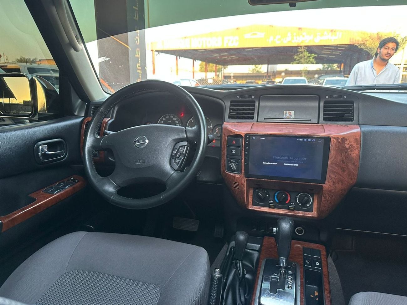 Nissan Patrol Safari 4.8L (4800 CC) - 6-cylinder VTC