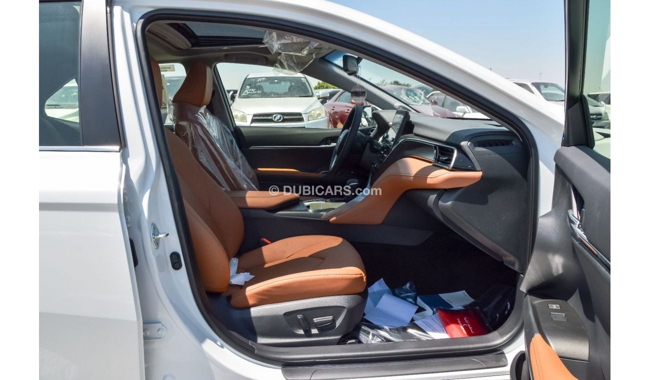 Toyota Camry TOYOTA CAMRY HYBRID 2.5L GLE X 2023 | REAR CAMERA | POWER SEATS | SUNROOF | LEATHER SEATS | AVAILABL