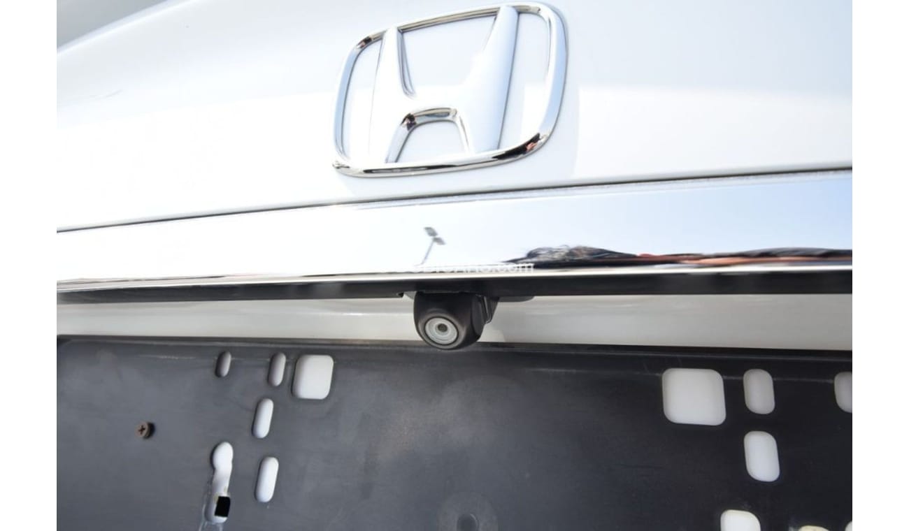 Honda Civic 2014 Gcc no paint no accidents