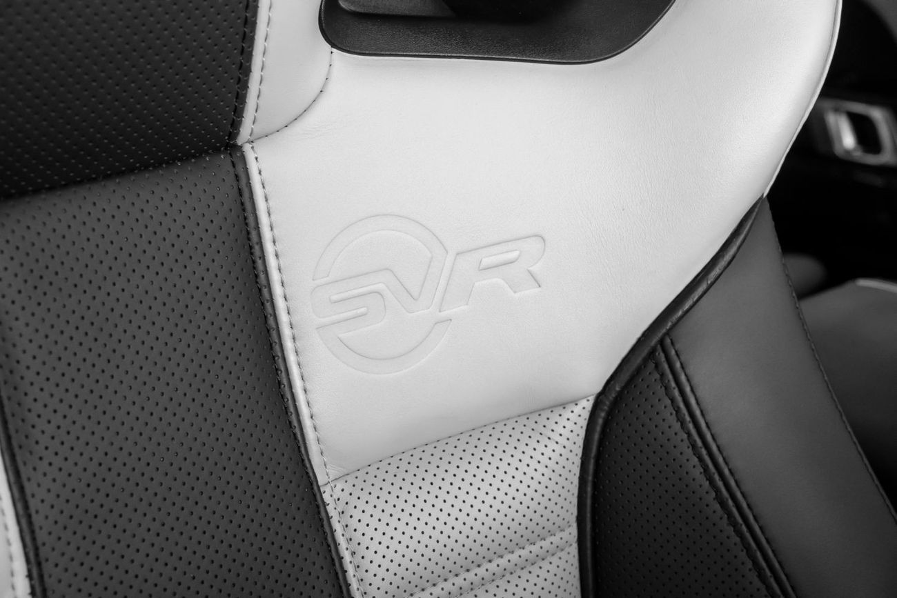 Land Rover Range Rover Sport 2015 Range Rover Sport SVR / Full-Service History