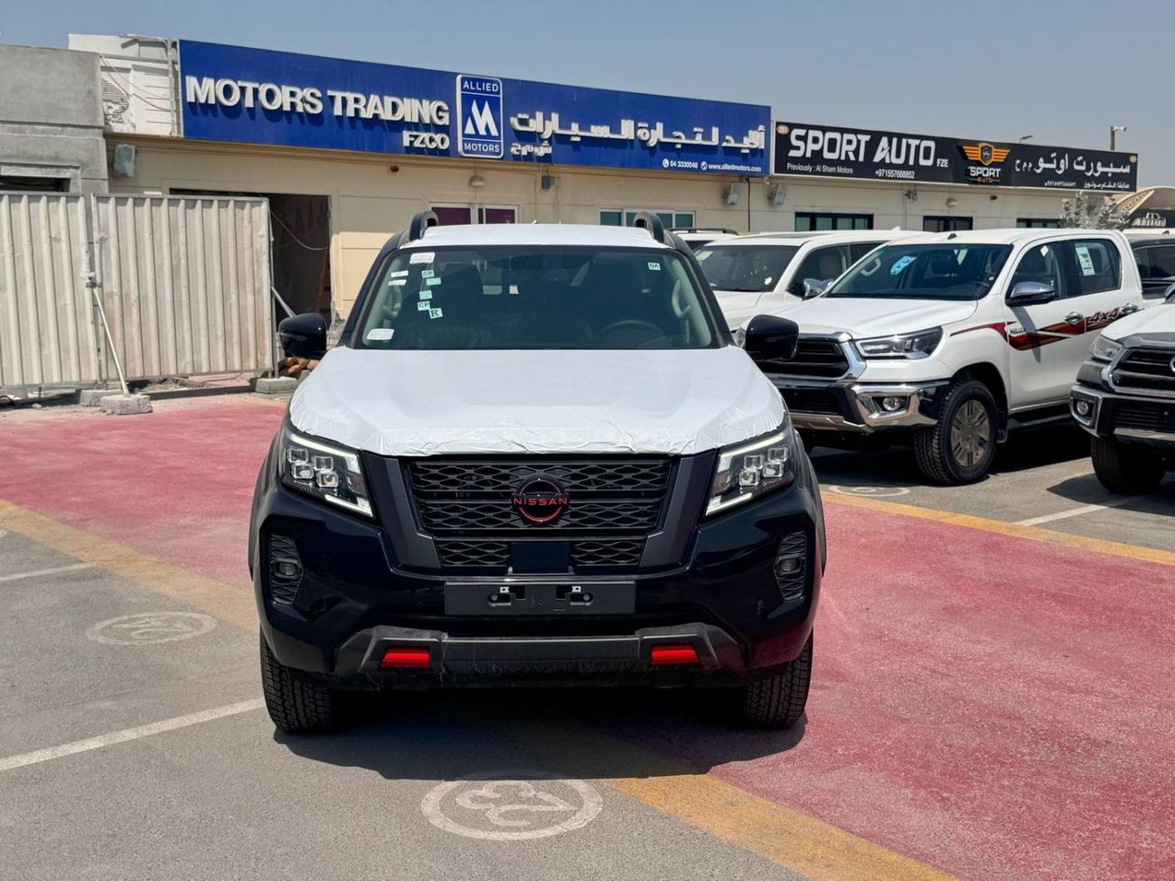 نيسان نافارا 2025 NISSAN NAVARA DOUBLE CABIN PRO 2.5L DIESEL 4WD AUTOMATIC BRAND NEW 0KM