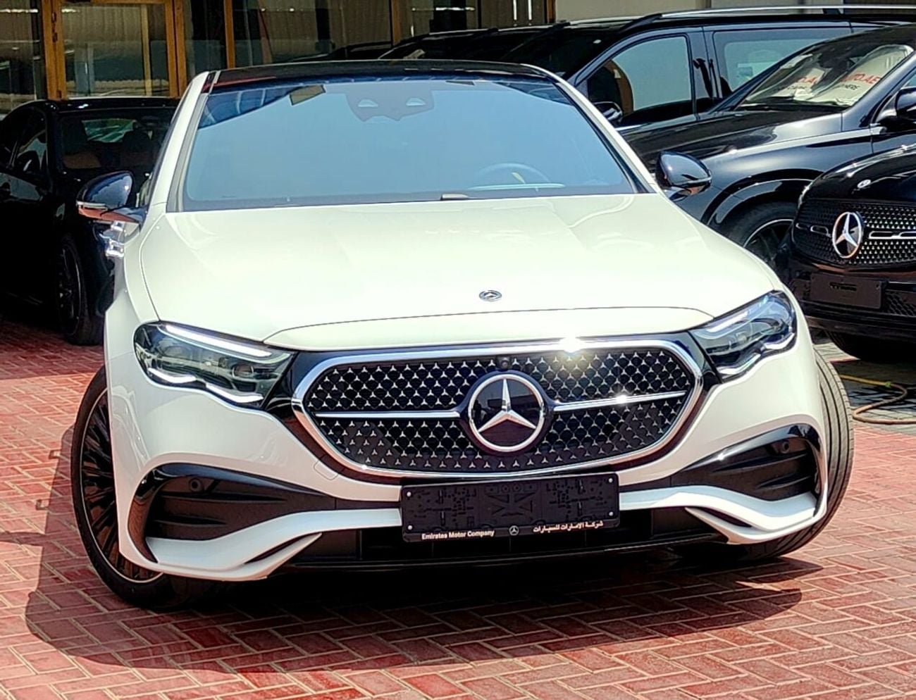 مرسيدس بنز E300 AMG Full Option Agency Warranty 2026 GCC
