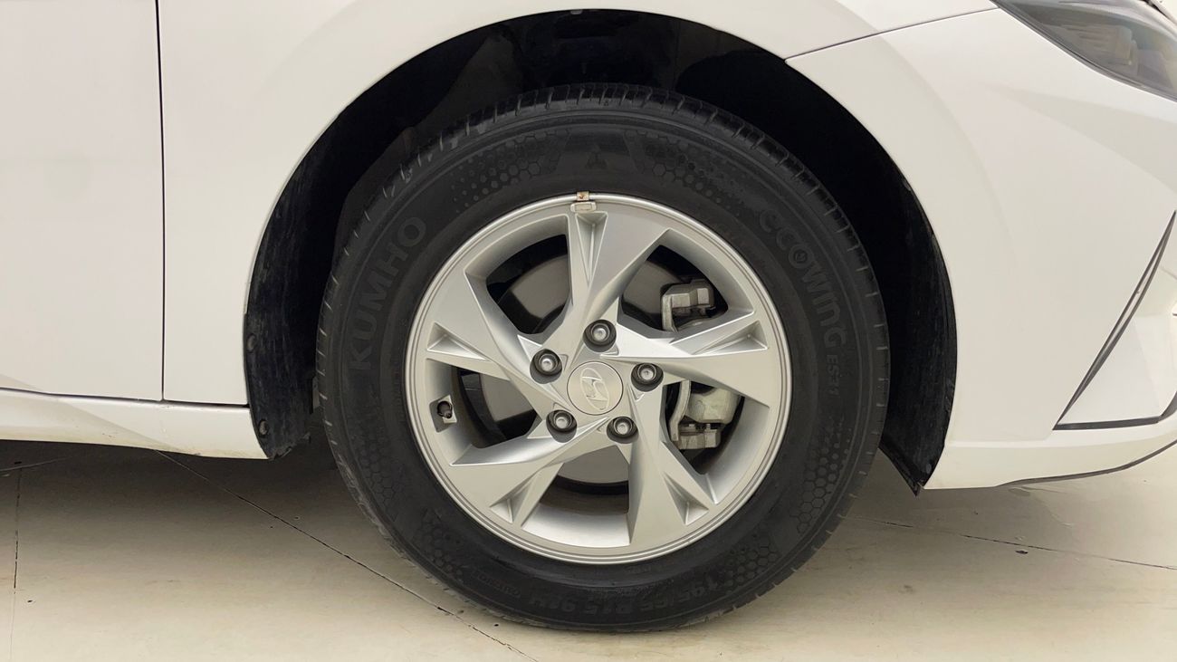 هيونداي إلانترا SMART 1.6 | بدون دفعة مقدمة | اختبار القيادة في المنزل