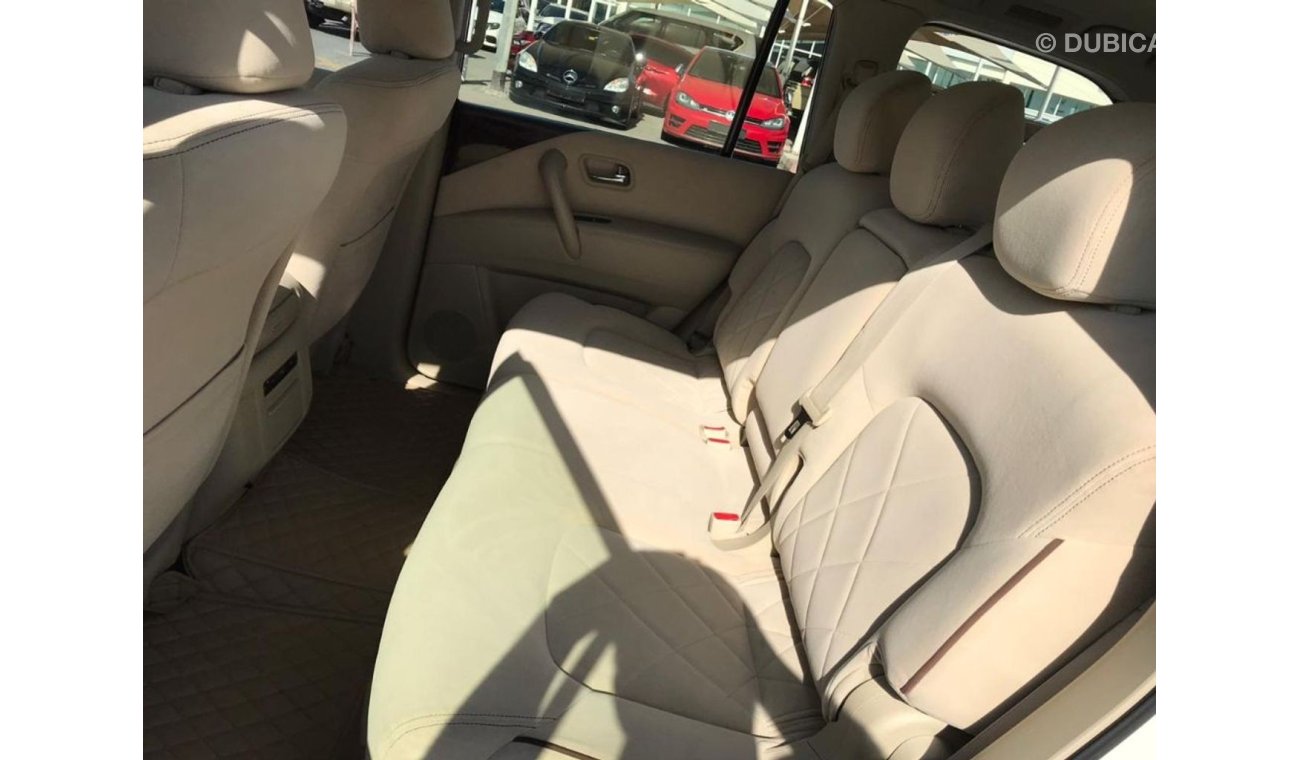 Nissan Patrol 2015 SE gcc sunroof for sale