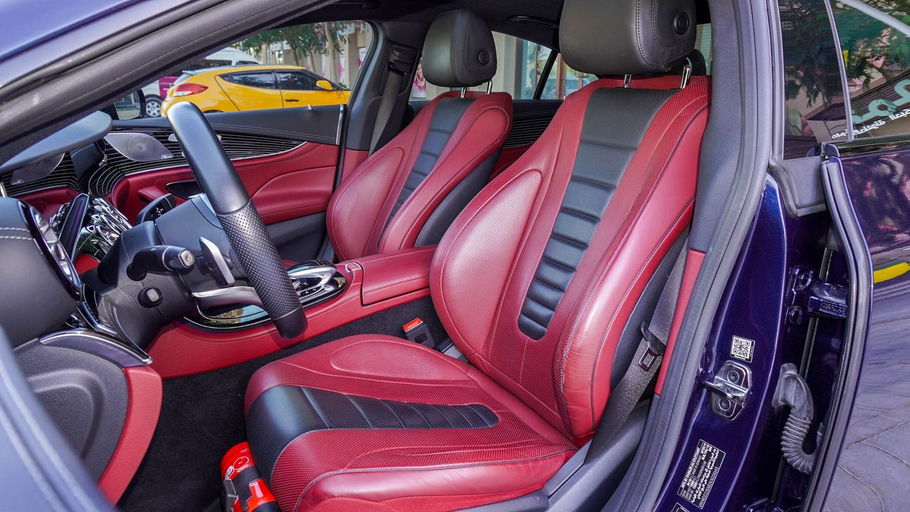 Mercedes-Benz CLS 350 Premium 2.0L (299 HP)