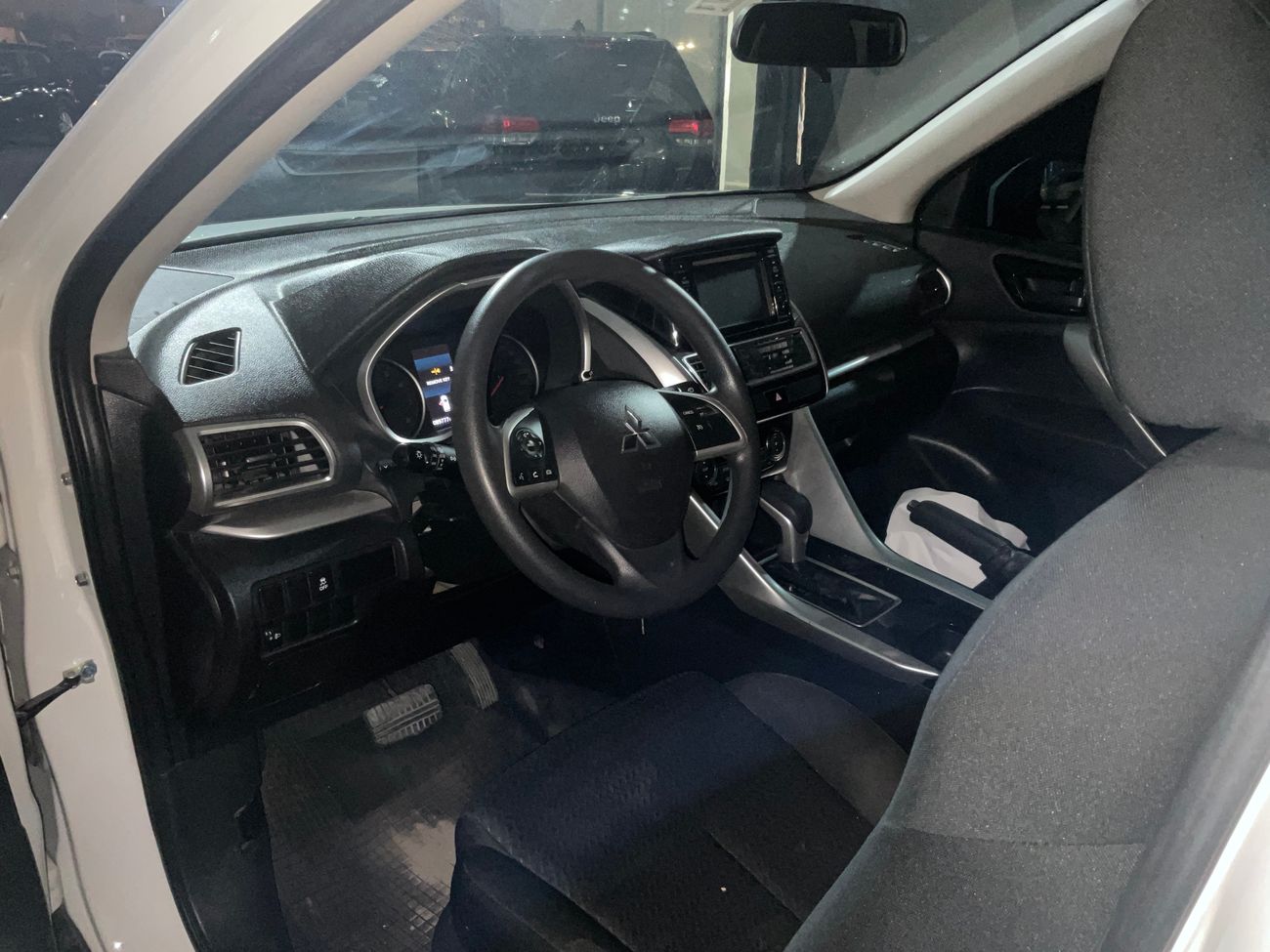 ميتسوبيشي إكلبس كروس GLX Midline | شامل الضمان | 0 ﺪﻔﻋﺓ ﺃﻮﻟﻯ