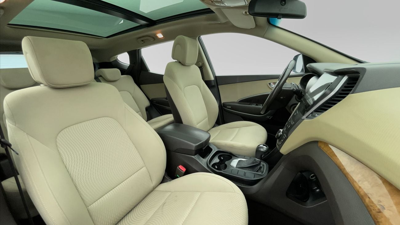 Hyundai Santa Fe GLS 2.4 | Zero Down Payment | Free Home Test Drive