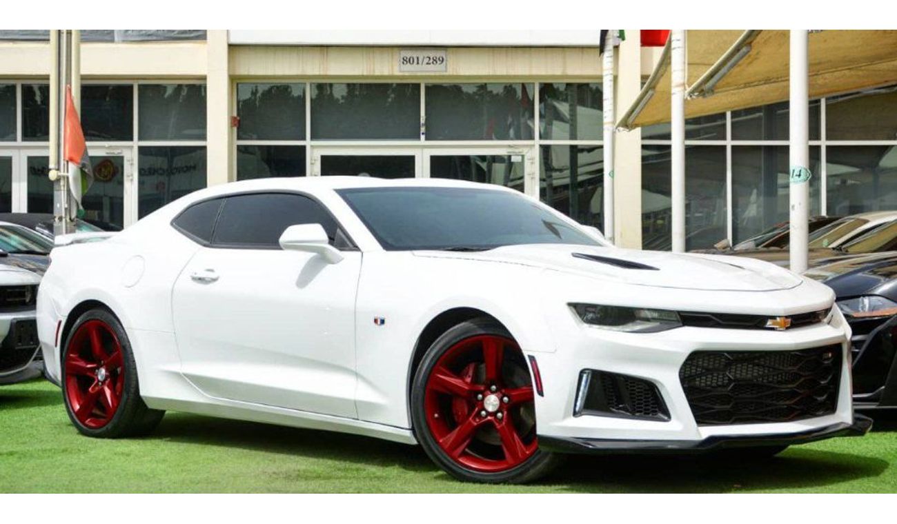 Chevrolet Camaro 3.6L engine. V6