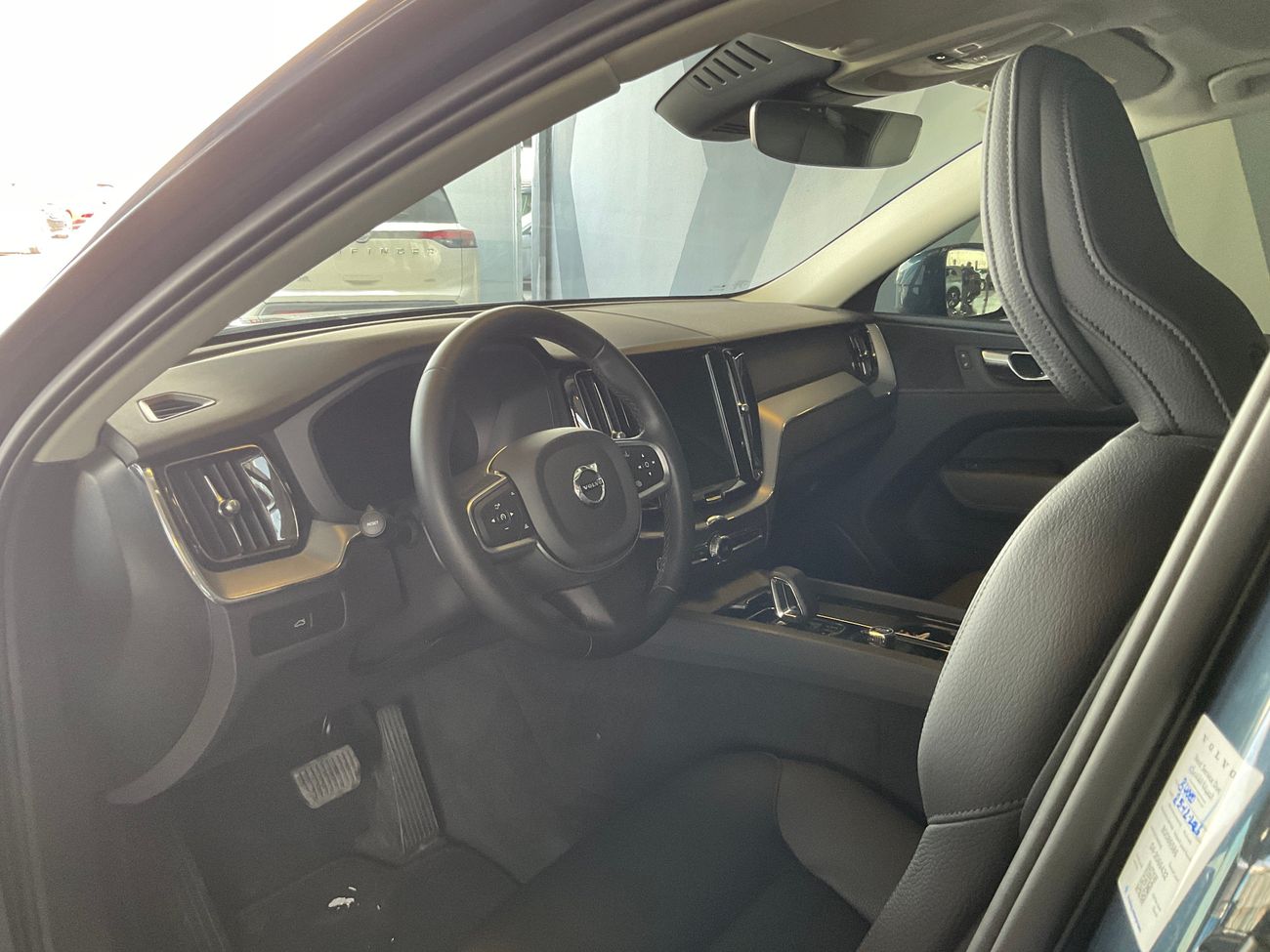 فولفو XC 60 B5 Core | شامل الضمان | 0 ﺪﻔﻋﺓ ﺃﻮﻟﻯ