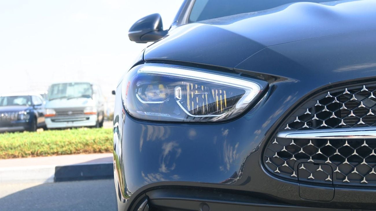 مرسيدس بنز C 200 Mercedes C200 L 2025 1.5L 4 Cylinder 170 hp  4 Doors 5 Seats Grey outside Black inside