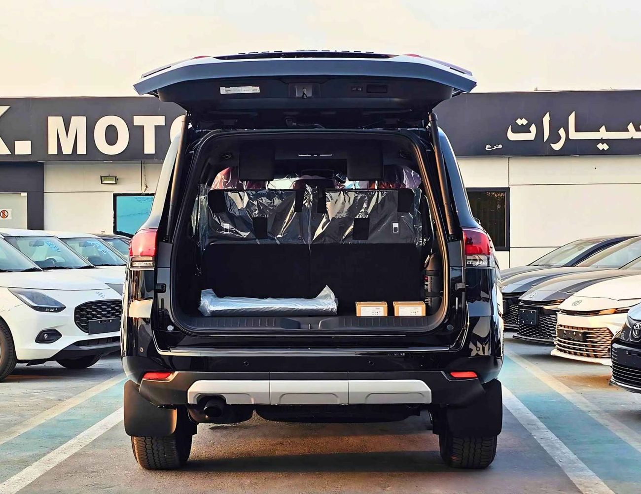 Toyota Land Cruiser GR SPORT TWIN TURBO / 3.5L PETROL V6 / RADAR / BIG DVD/REAR ENTERTAINMENT DVD/COOL BOX (CODE#LC3GRH)