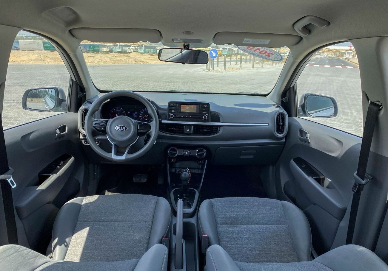 Kia Picanto Base 1.2L Kia Picanto 1.2L 2020 GCC accident-free, in excellent condition, 376 P.M