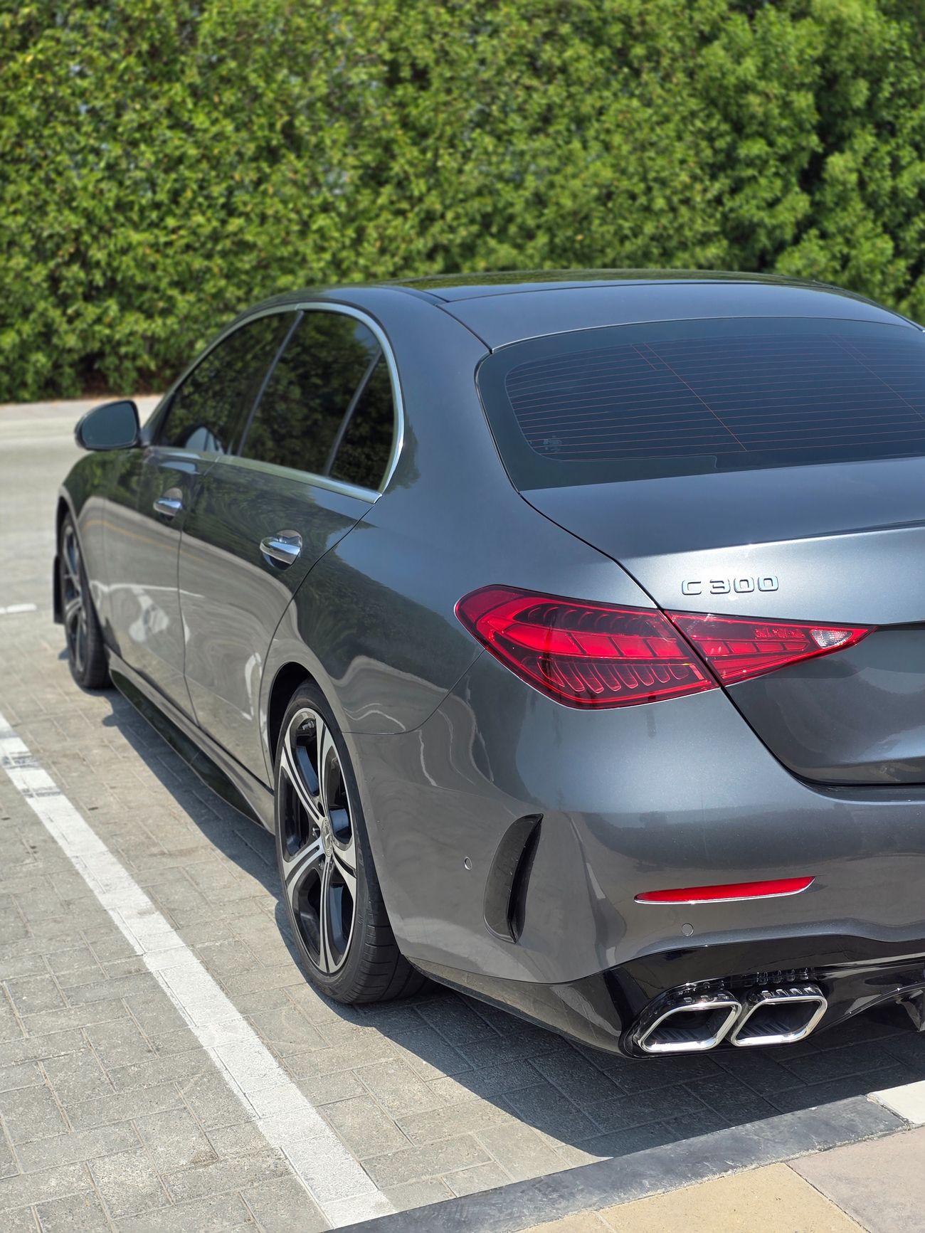 مرسيدس بنز C 300 Sport 2.0L (258 HP)