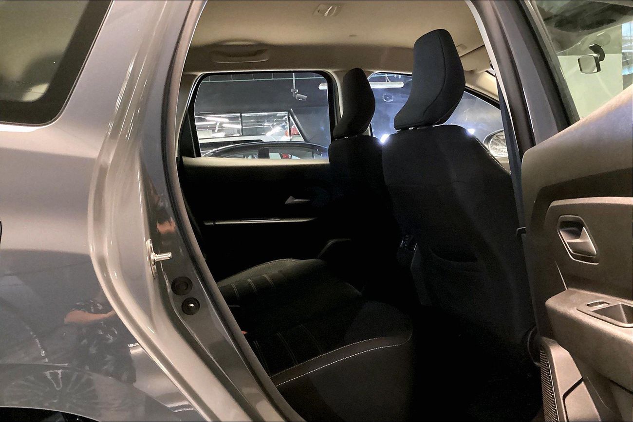 Renault Duster LE | National Day Celebration | Guaranteed Warranty | 0 Down Payment