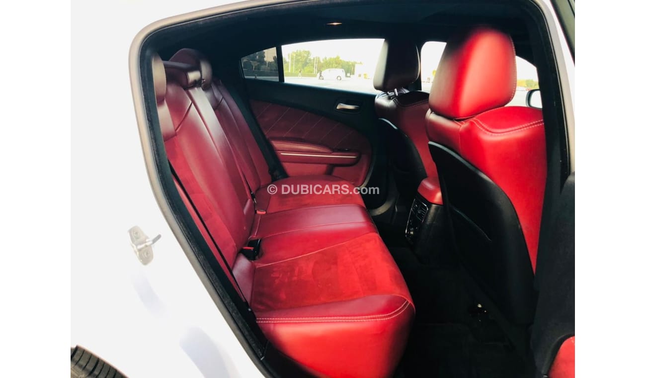 دودج تشارجر SRT8 سوبر بي