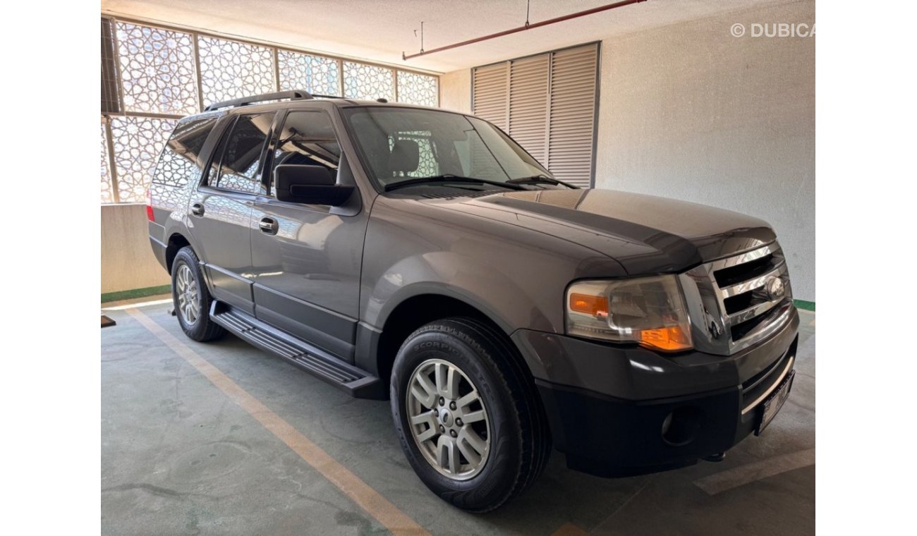 Ford Expedition XL Ford expedition zero accident 2014 in perfect condition ready to drive