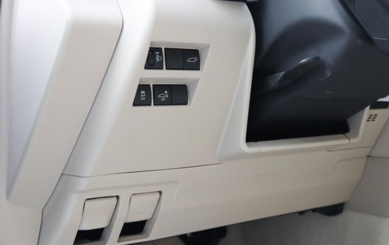 Toyota Land Cruiser GXR 3.5L