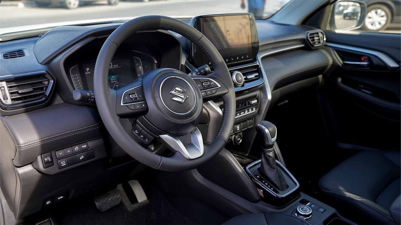 Suzuki Grand Vitara Brand New 2026 Suzuki Grand Vitara GLX 1.5L Hybrid 4-Cylinder SUV African Specs
