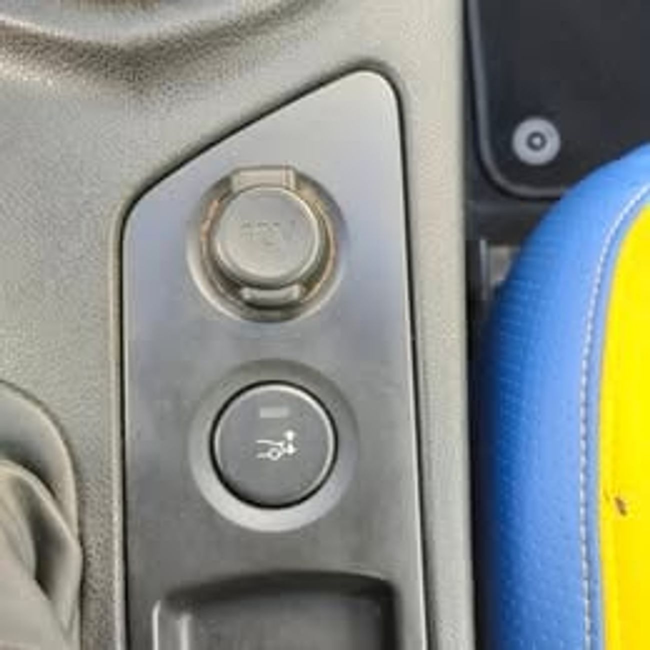 بيجو RCZ بيجو RCZ 2012 خليجي 1600 تربو بدون حوادث نهائى صبغ وكالة ممشى 220 الف واتساب 0567626401