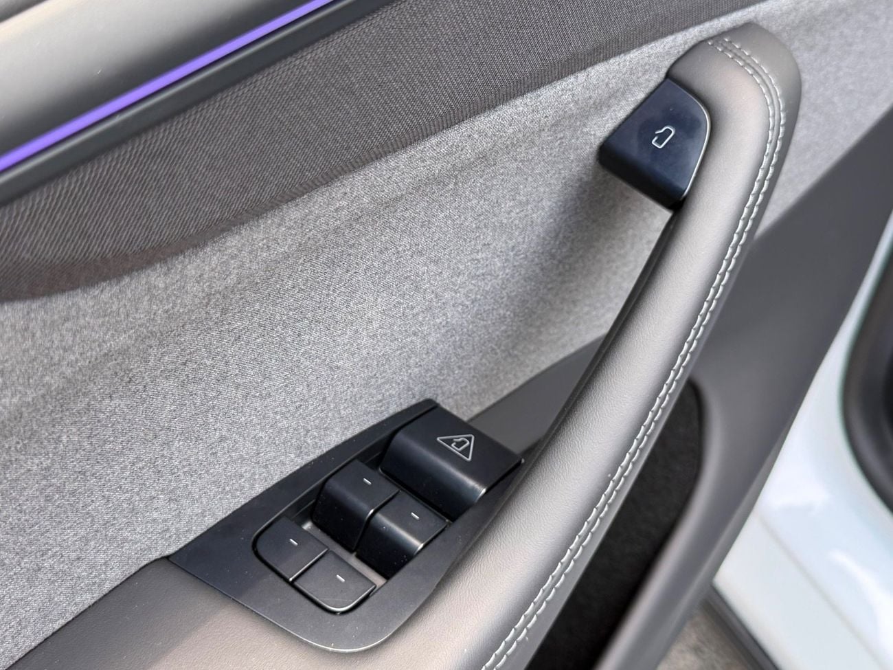 Tesla Model Y PREMIUM
