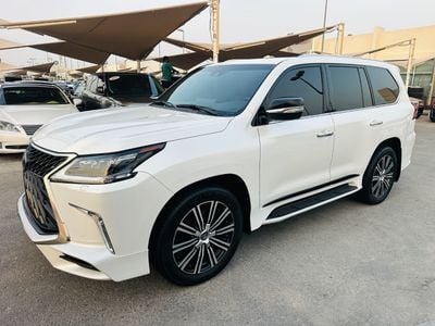 Lexus LX570 SIGNATURE