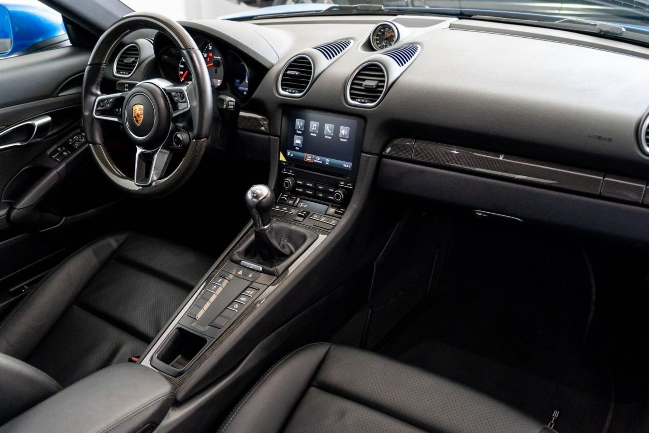 Porsche 718 Cayman S