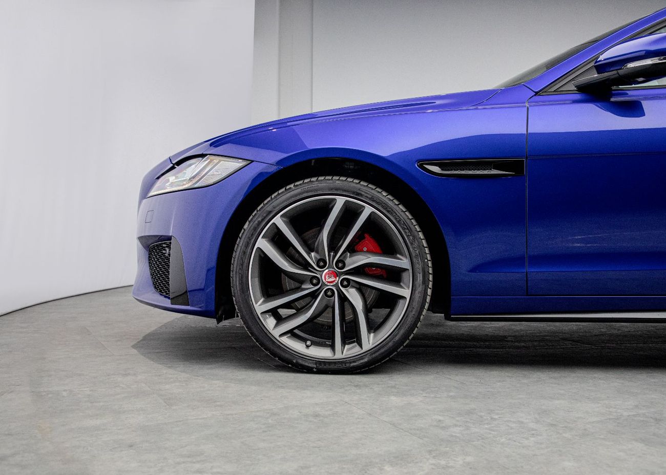 جاكوار XF S 3.0L Sedan