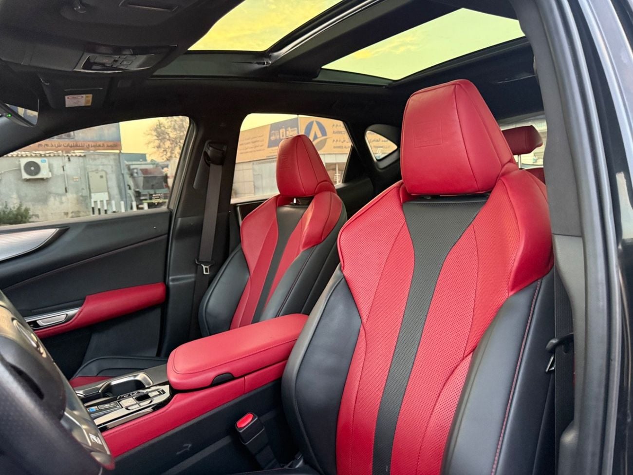 لكزس NX350 F SPORT