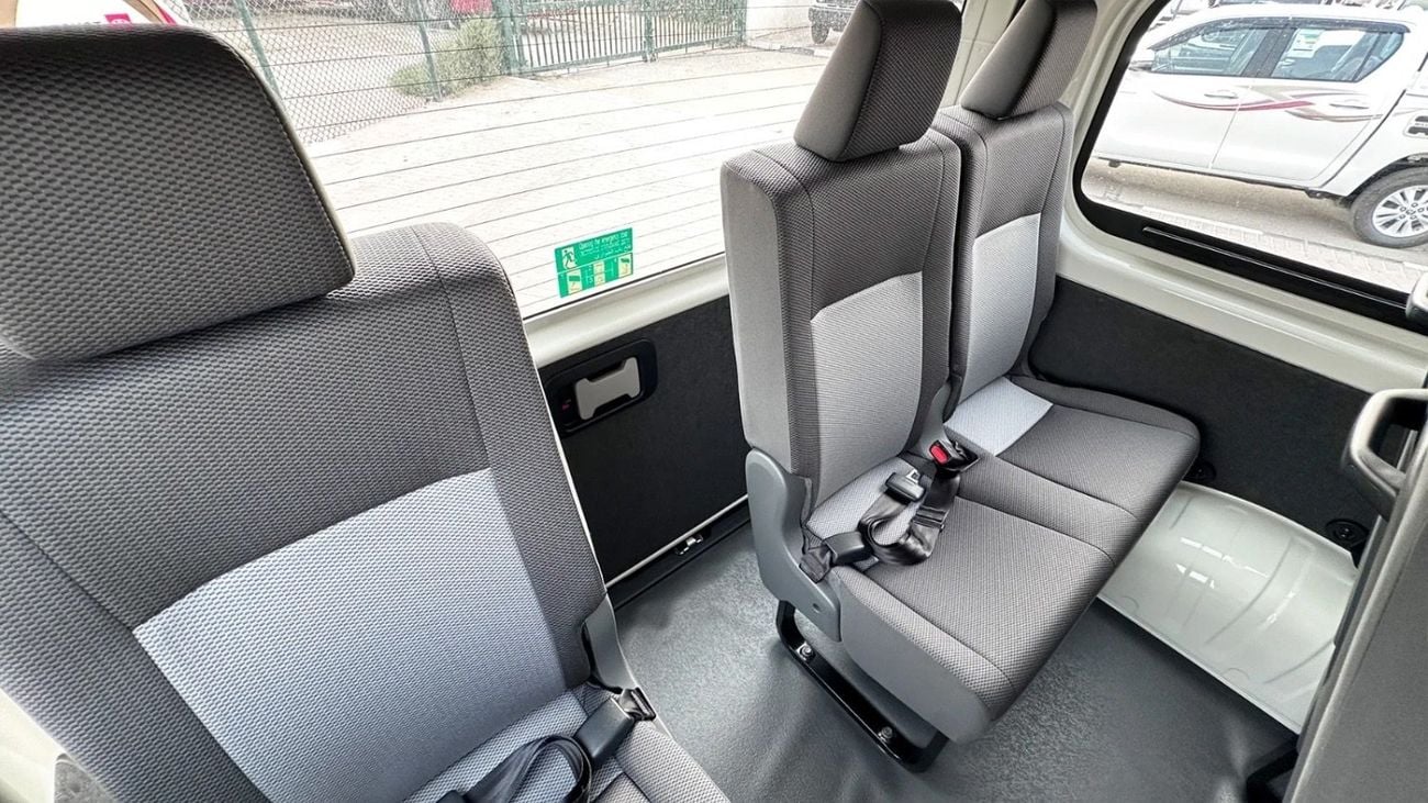 Toyota Hiace GL Toyota Hiace 3.5 AT 2026