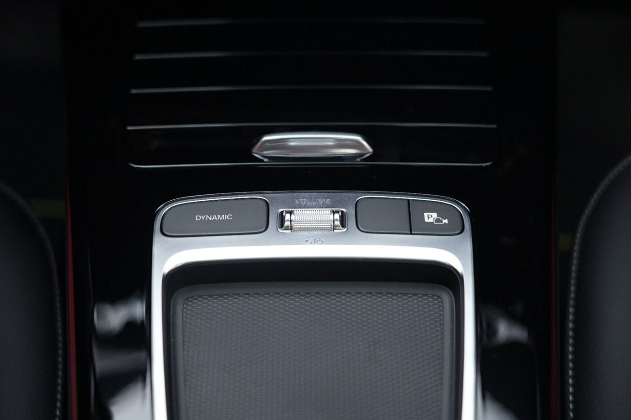 مرسيدس بنز CLA 200 