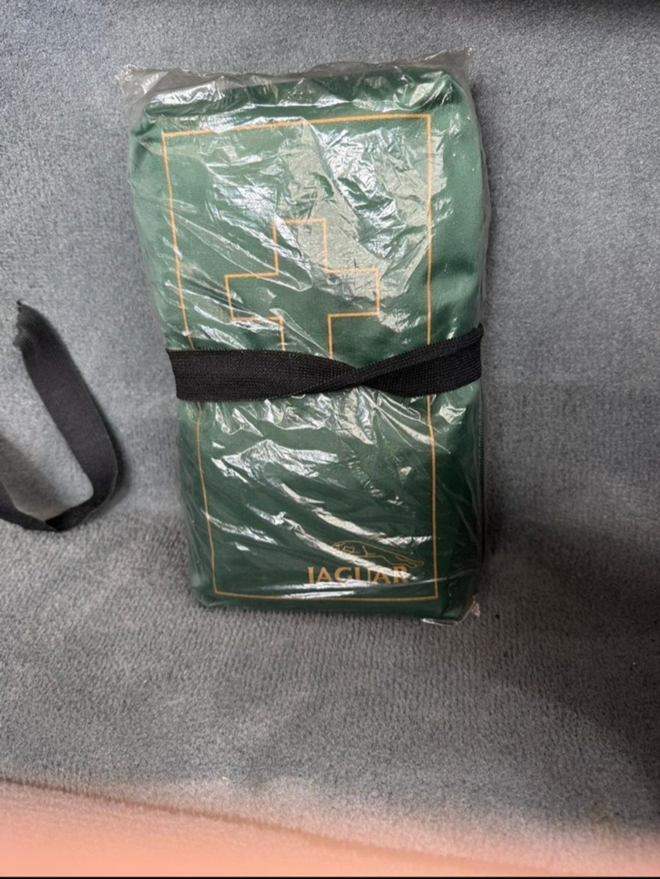 Jaguar XJ8 GCC Jaguar XJ8 Sovereign