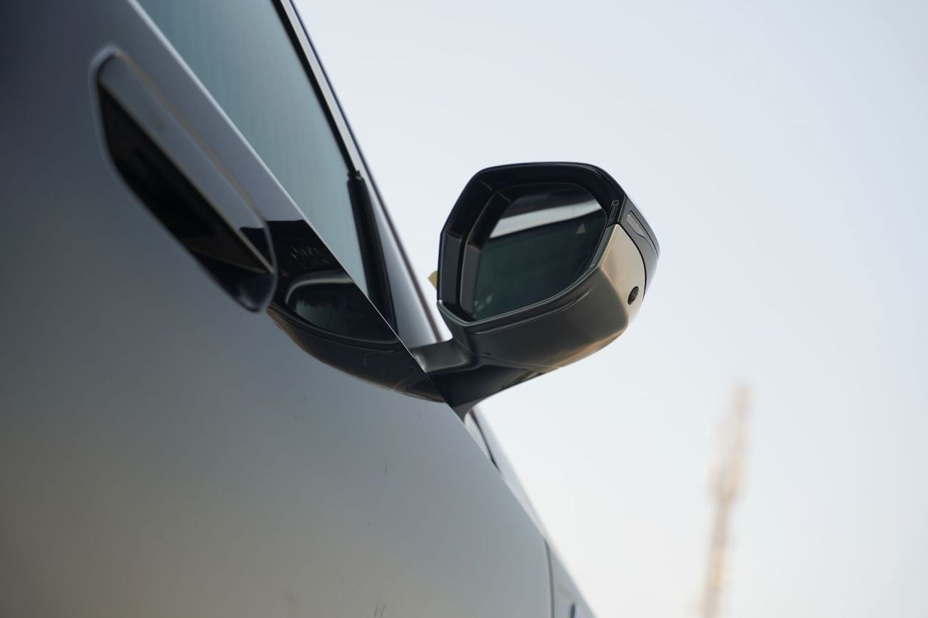 بي أم دبليو i5 2025 BMW i5 e-Drive 40L M-Sport package RWD 0km