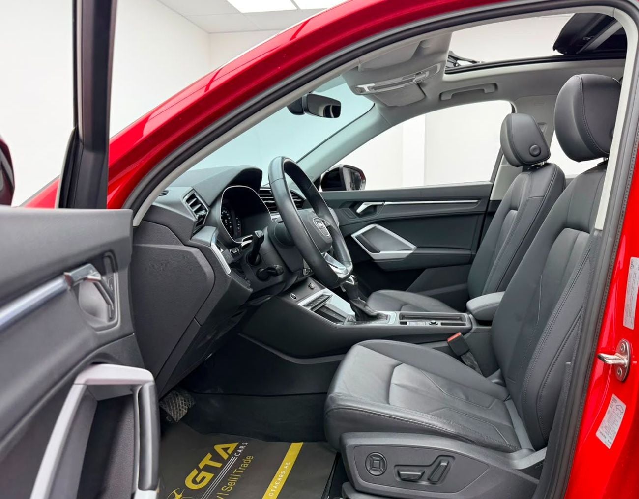 أودي Q3 35 TFSI ADVANCED 2024 Audi Q3 35 TFSI, 2028 Audi Warranty + Service Pack, Full Audi Service History, Low Km, GCC