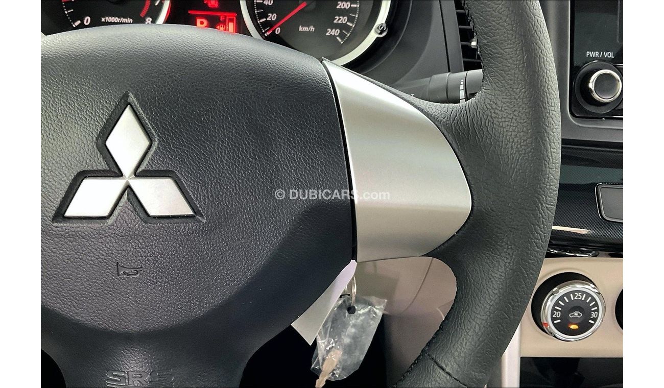 ميتسوبيشي لانسر GLS (W/Sunroof)