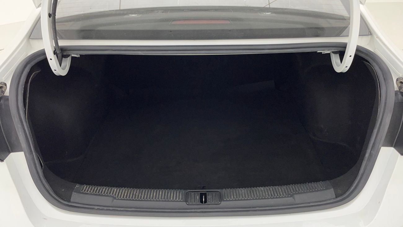 أم جي 5 STD 1.5 | بدون دفعة مقدمة | اختبار القيادة في المنزل