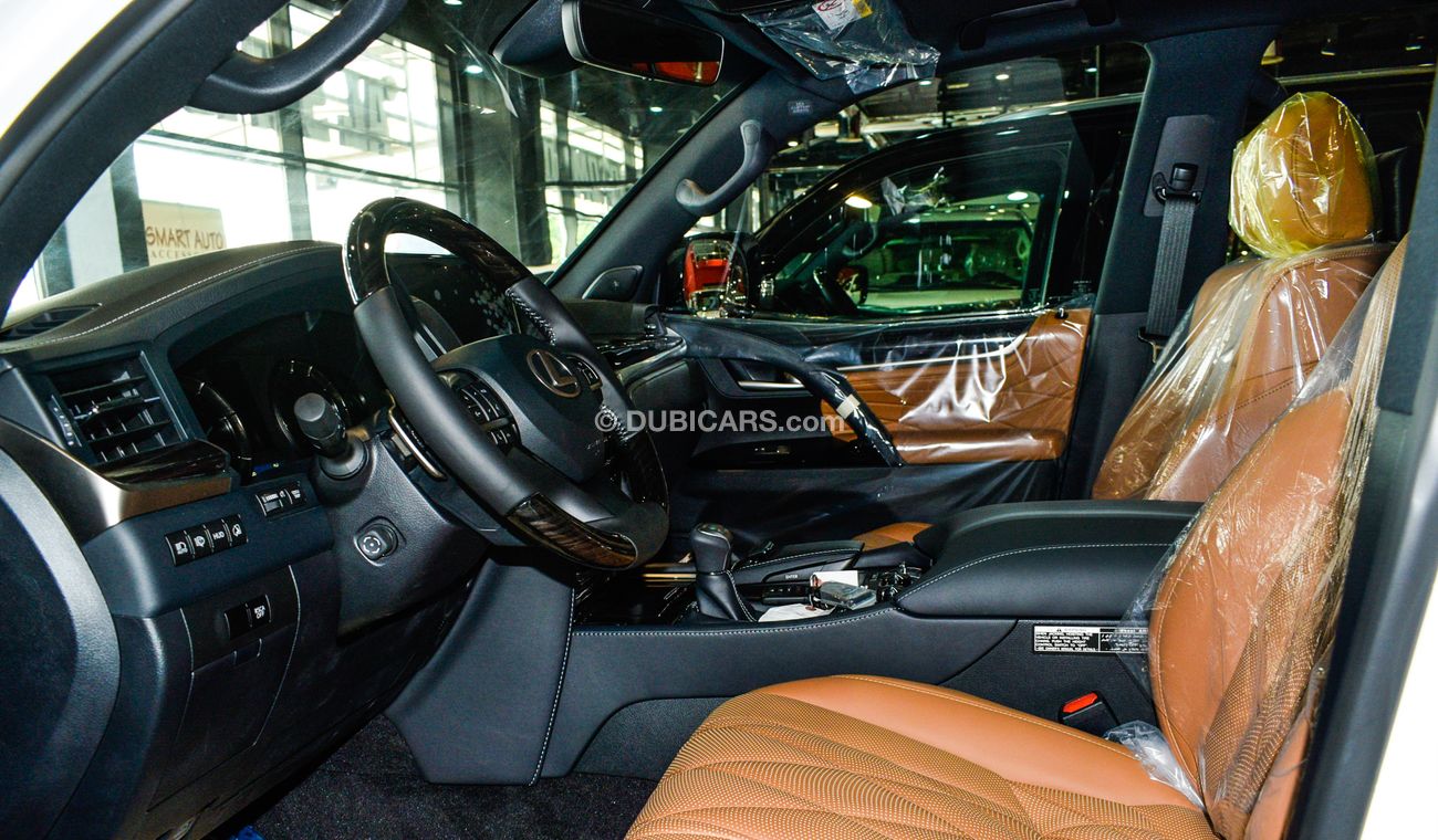 Lexus LX 570 Black Edition S