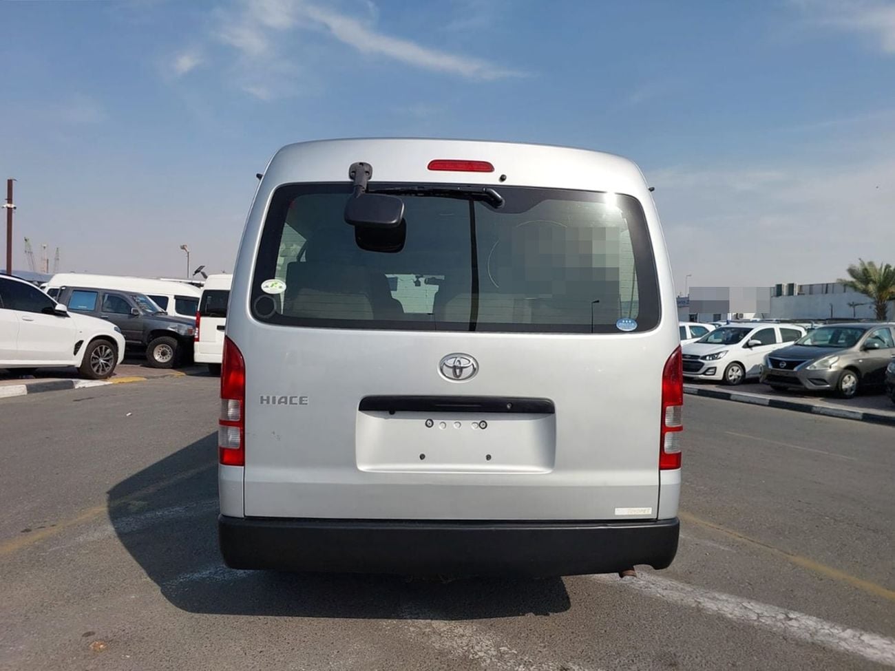 Toyota Hiace TOYOTA HIACE COMMUTER VAN RHD 2012 MODEL 2.7 L PETROL AUTOMATIC(PM15298)