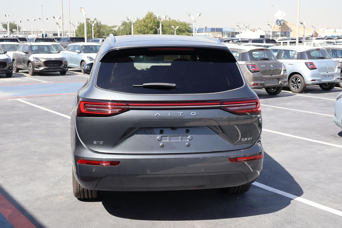 آيتو 7 SERES AITO M7 PLUS 4WD