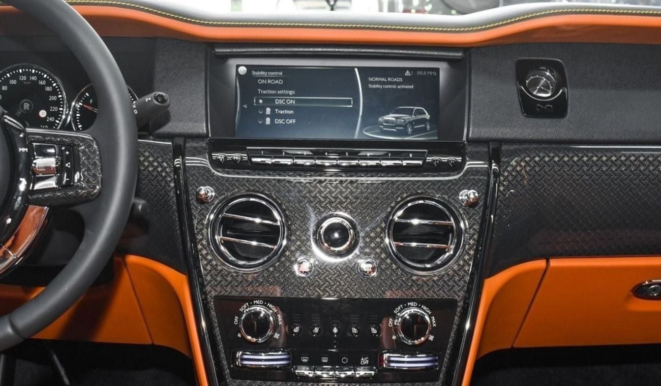 رولز رويس كولينان CULLINAN BLACK BADGE 2023