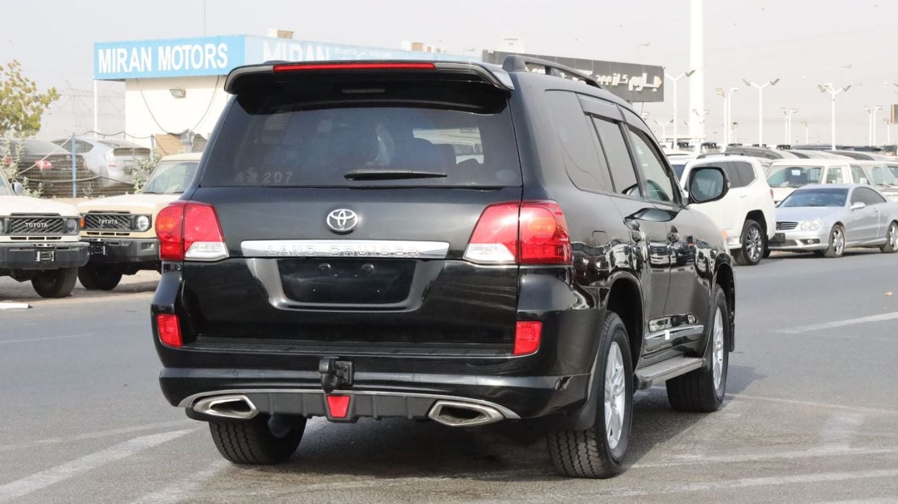 تويوتا لاند كروزر Toyota Landcruiser 2014 Petro engine v8 Japan specs