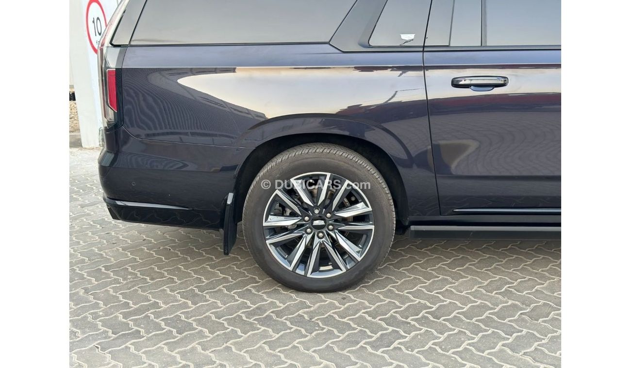 كاديلاك إسكالاد لاكجري Canadian import