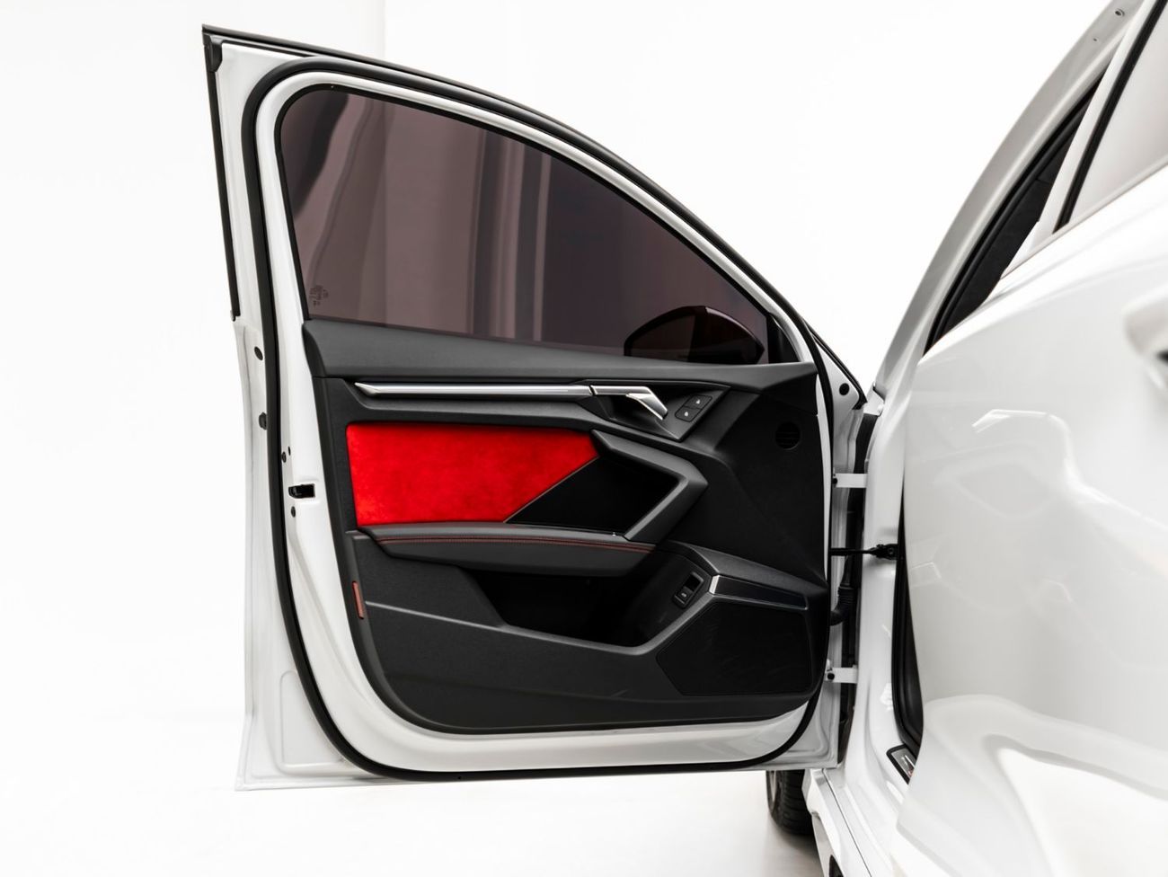 Audi RS3 TFSI quattro 2.5L Sportback 2024 Audi RS3, Audi Warranty + Service Contract, Low Kms, GCC